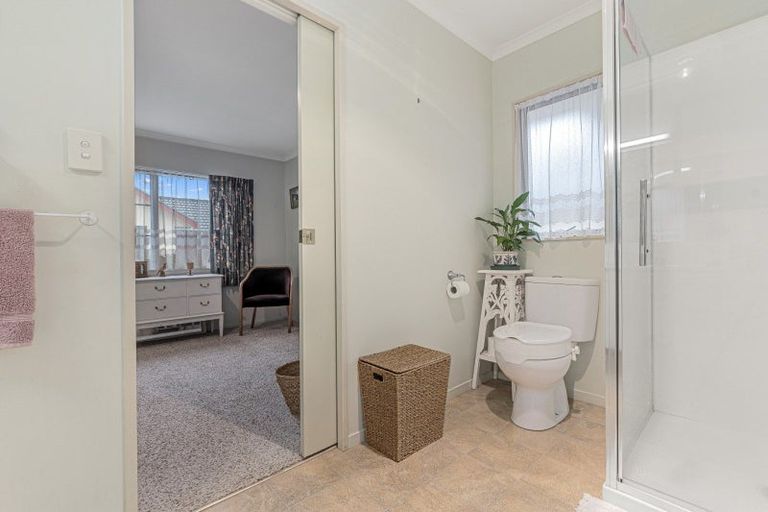 Photo of property in Orange Grove Village, 8/22 Pyes Pa Road, Pyes Pa, Tauranga, 3112