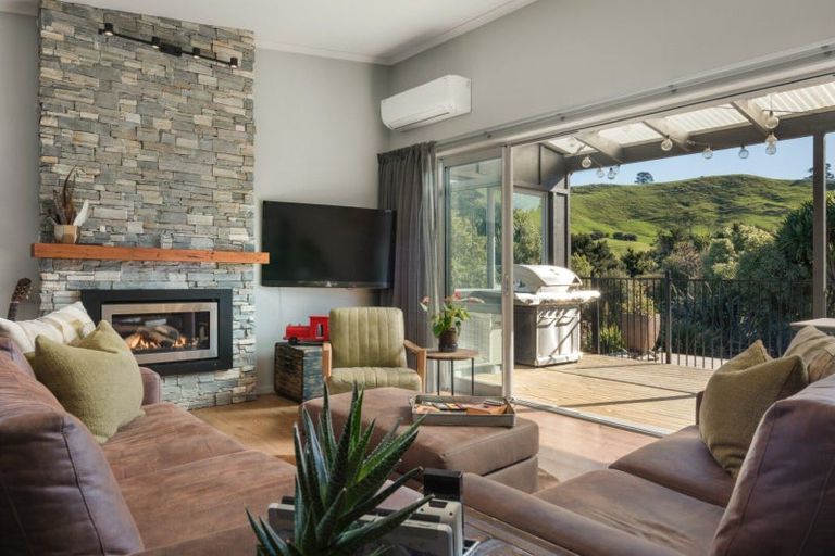 Photo of property in 8 Ridge View Place, Waihi, 3610