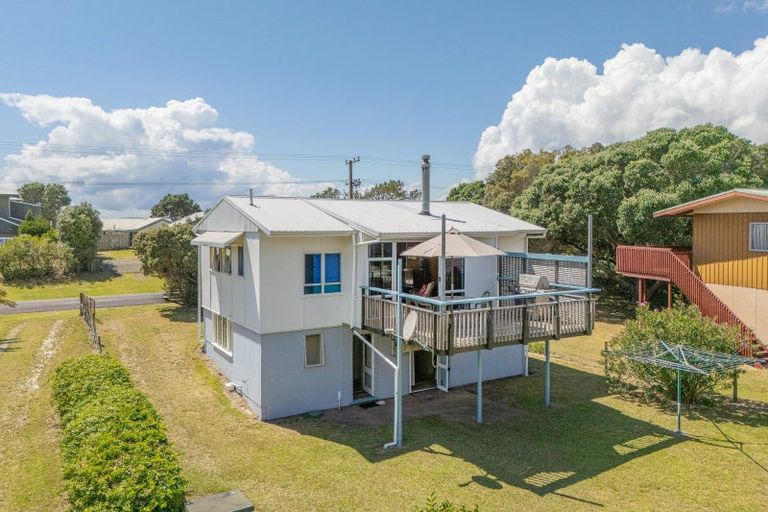 Photo of property in 221 Mangakahia Drive, Whangapoua, Coromandel, 3582
