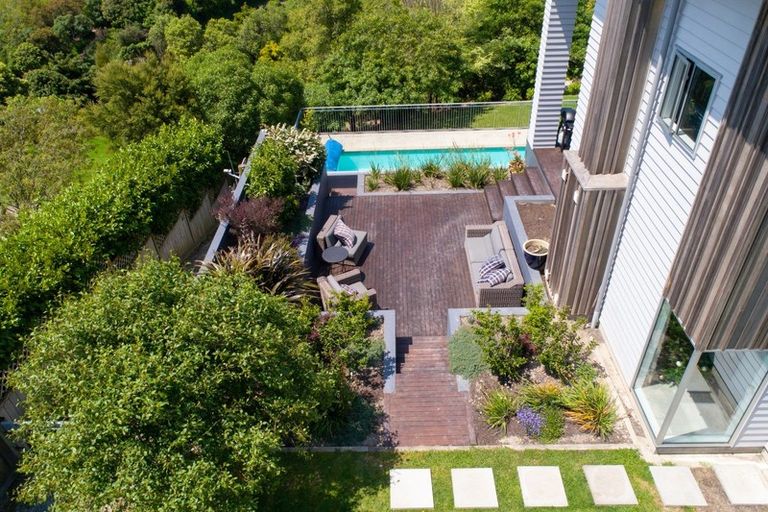 Photo of property in 51 The Strand, Fitzherbert, Palmerston North, 4410