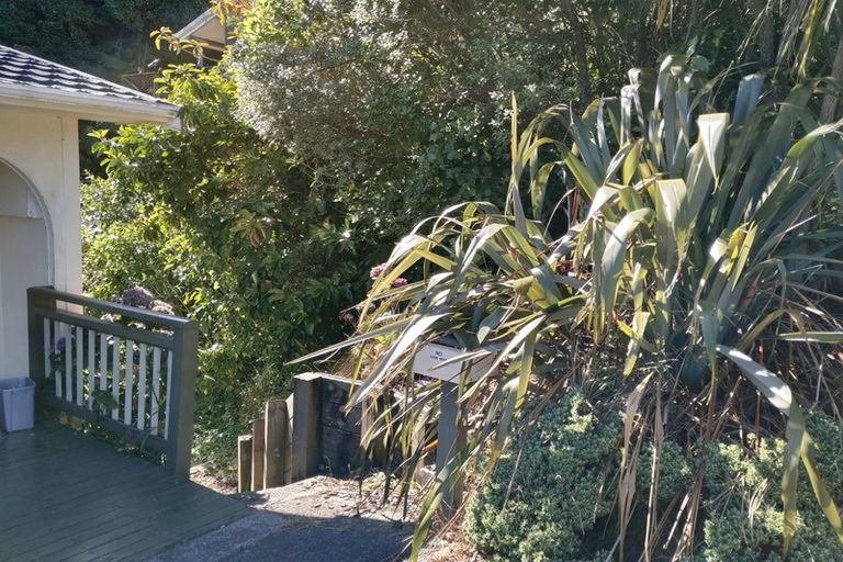Photo of property in 30a Govind Grove, Ngaio, Wellington, 6035