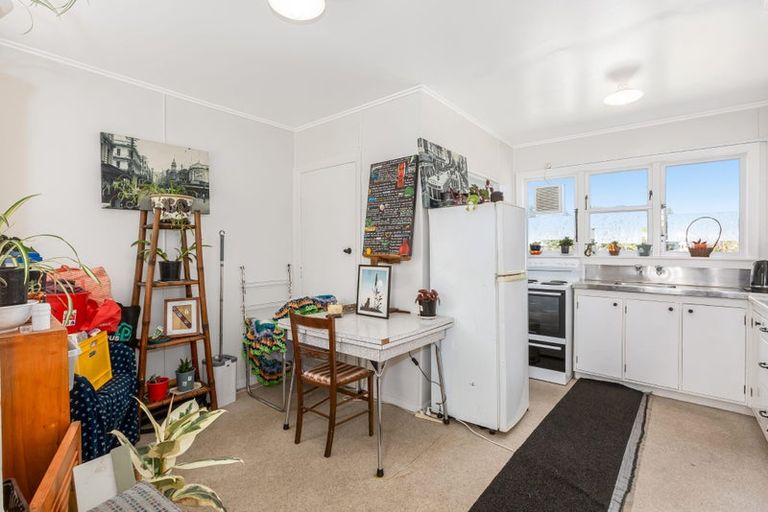 Photo of property in 78-80 Hereford Street, Cannons Creek, Porirua, 5024