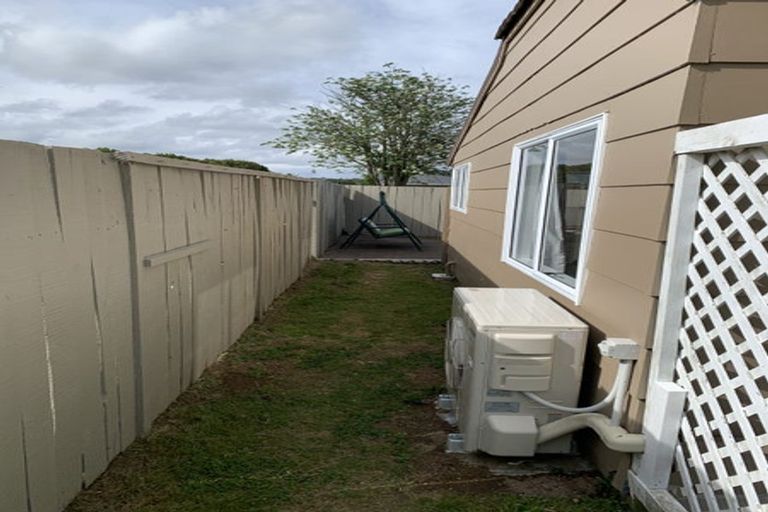 Photo of property in 43 Arthur Crescent, Hilltop, Taupo, 3330