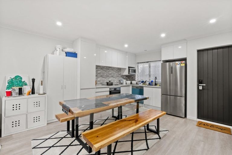 Photo of property in 19c Konini Avenue, Papatoetoe, Auckland, 2025