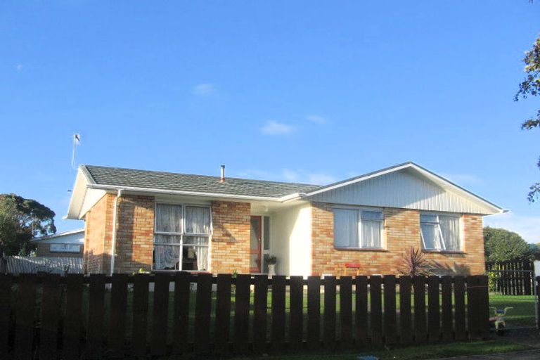 Photo of property in 7 Robinson Crescent, Westbrook, Palmerston North, 4412