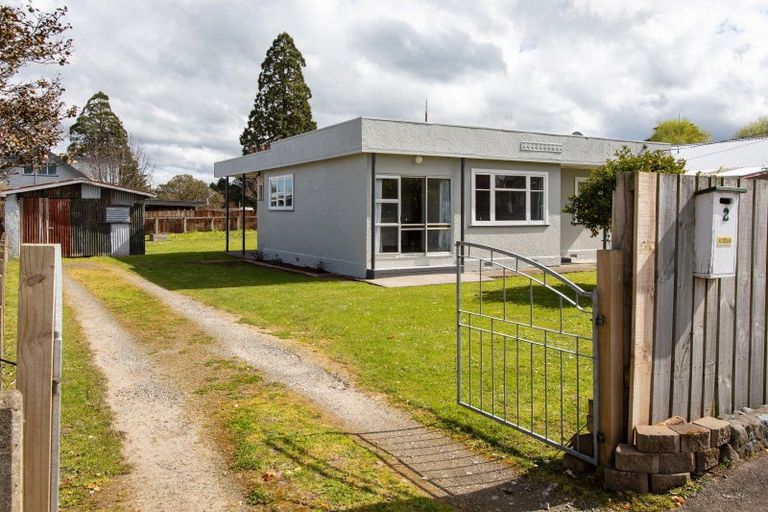 Photo of property in 2 Edinburgh Street, Dannevirke, 4930