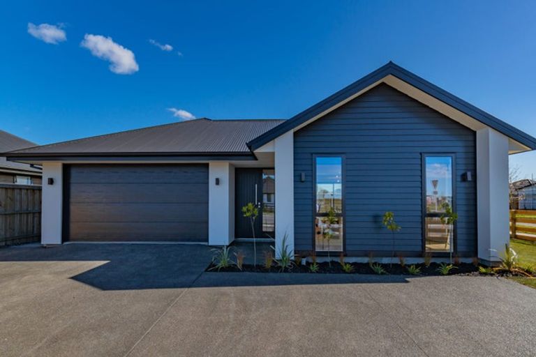 Photo of property in 2 Nathaniel Archer Street, Woodend, 7610