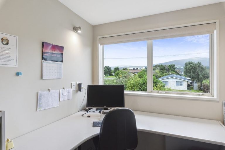 Photo of property in 325 Rosetta Road, Raumati Beach, Paraparaumu, 5032