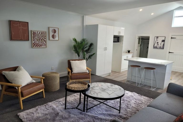 Photo of property in 3 Mcfaddens Road, St Albans, Christchurch, 8052