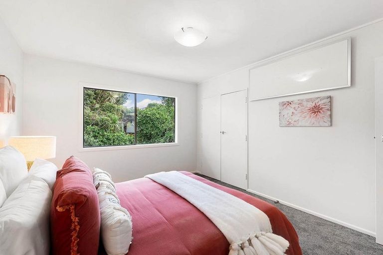 Photo of property in 39 Delhi Crescent, Khandallah, Wellington, 6035