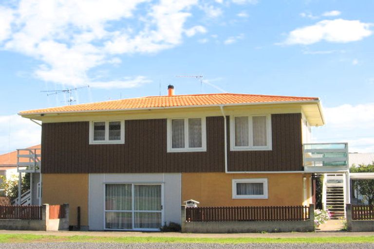 Photo of property in 909 Pollen Street, Thames, 3500