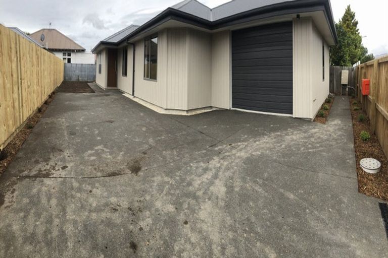 Photo of property in 37 Laurence Street, Waltham, Christchurch, 8011