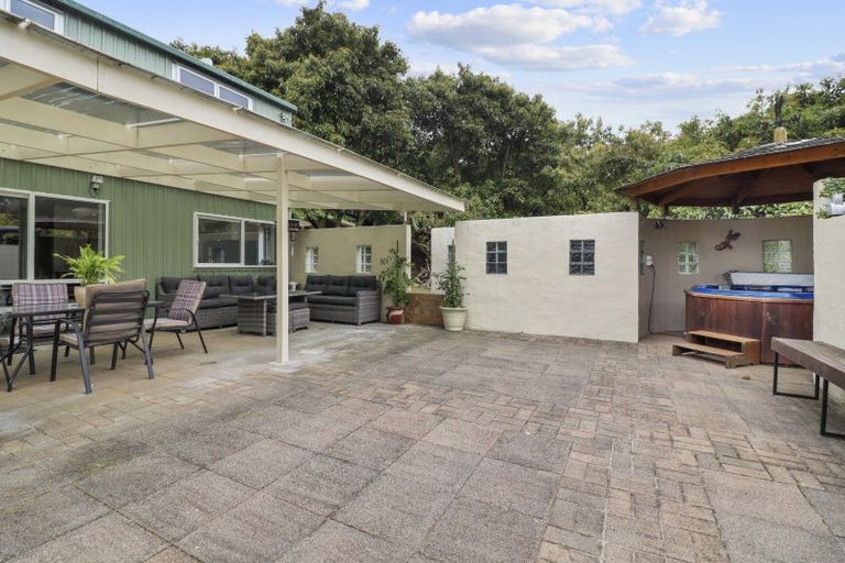 Photo of property in 680 Welcome Bay Road, Waitao, Tauranga, 3175