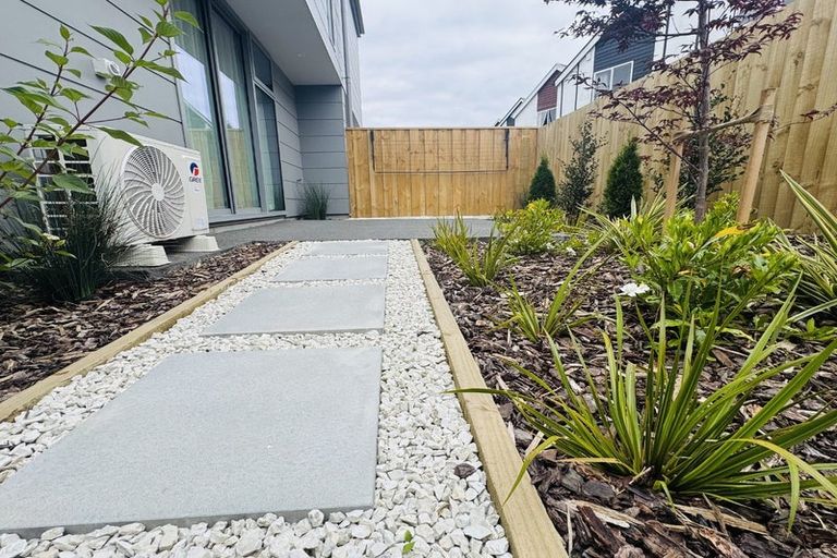 Photo of property in 1/65 Thackeray Place, Waltham, Christchurch, 8023