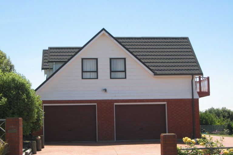 Photo of property in 41 Woodside Common, Westmorland, Christchurch, 8025