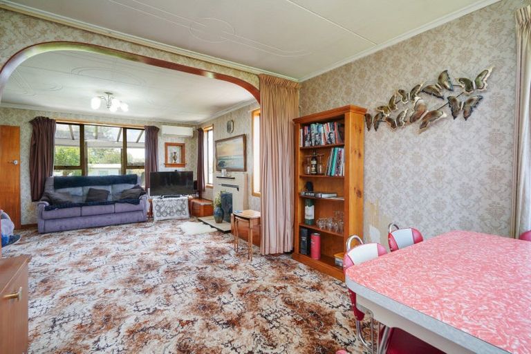 Photo of property in 52 Nichol Street, Heidelberg, Invercargill, 9812