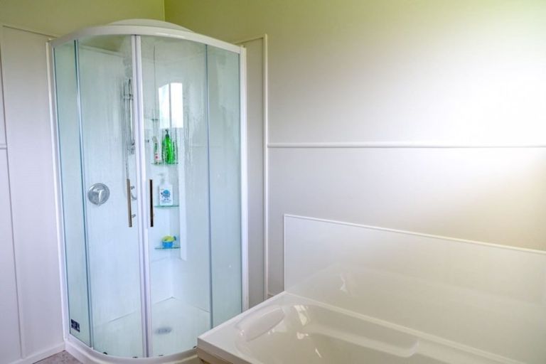 Photo of property in 16 Malcolm Terrace, Balclutha, 9230