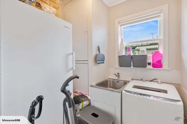 Photo of property in 1/4 Royal Arch Place, Rosehill, Papakura, 2113