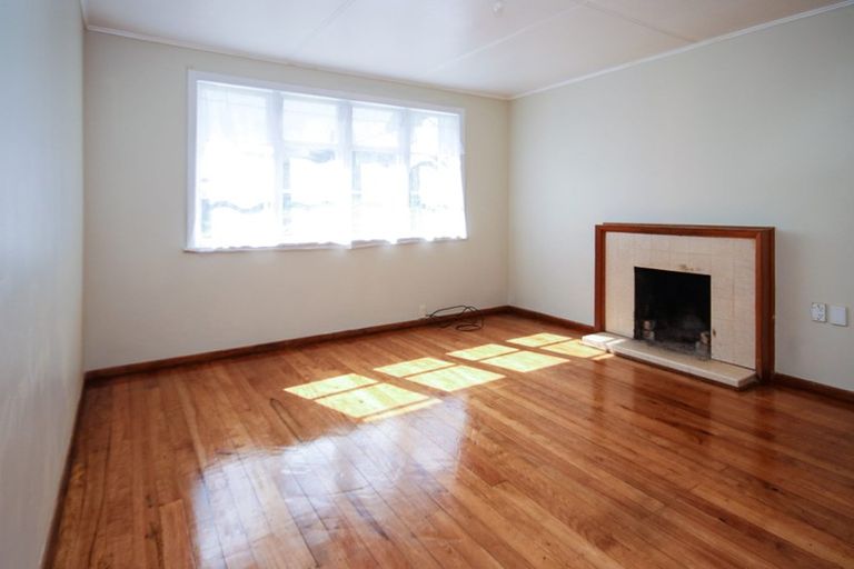 Photo of property in 10 Smeath Road, Kawakawa, 0210