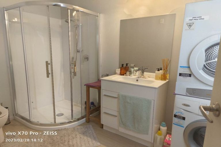 Photo of property in 37 Pitt Road, Runciman, Drury, 2578