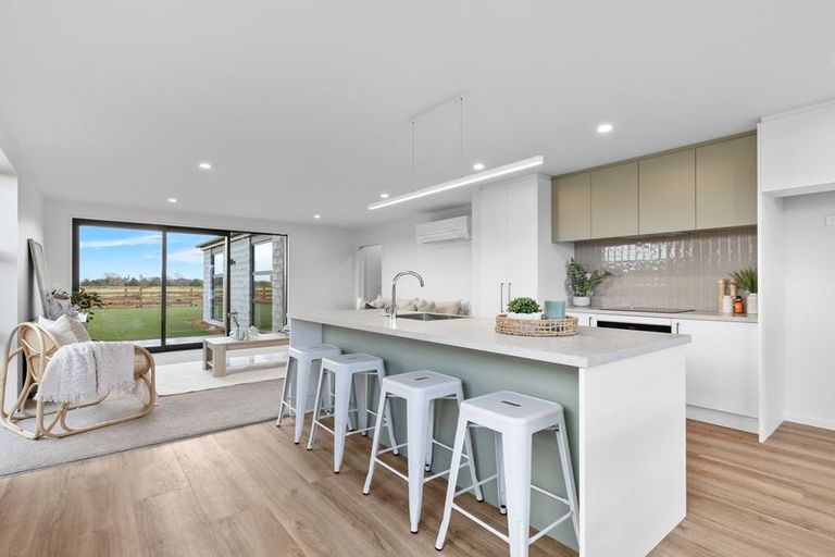 Photo of property in 26 Ellmers Street, Woodend, 7691