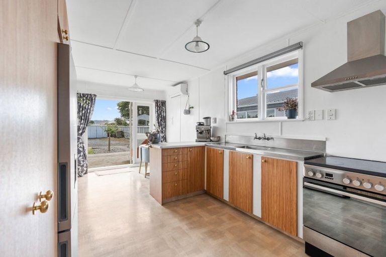 Photo of property in 61 Murray Street, Kew, Dunedin, 9012
