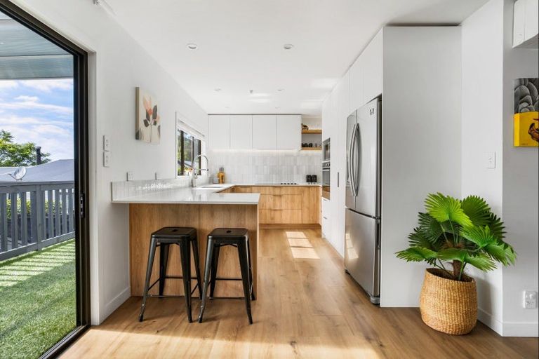 Photo of property in 123 Park Avenue, Whangamata, 3620