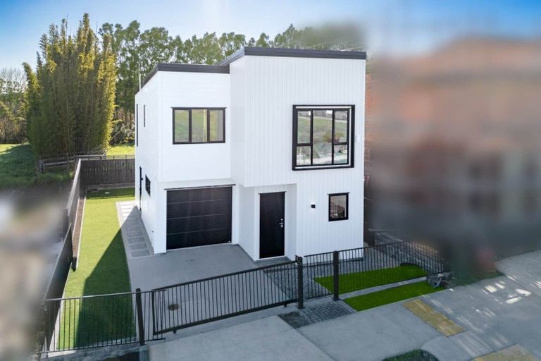 Photo of property in 49 Whiteywood Street, Westgate, 0814