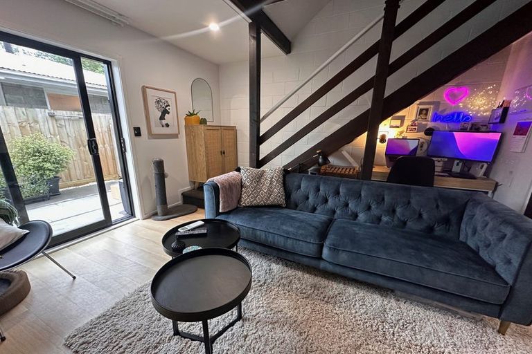 Photo of property in 2/9 Sherborne Street, St Albans, Christchurch, 8014