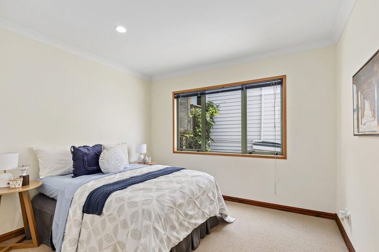 Photo of property in 10 Ocean Parade, Pukerua Bay, 5026