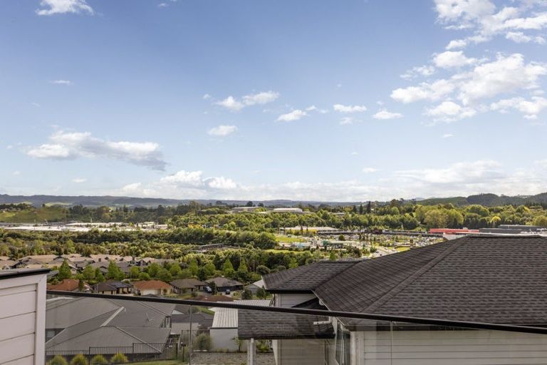 Photo of property in 18 Gyle Place, Pyes Pa, Tauranga, 3112