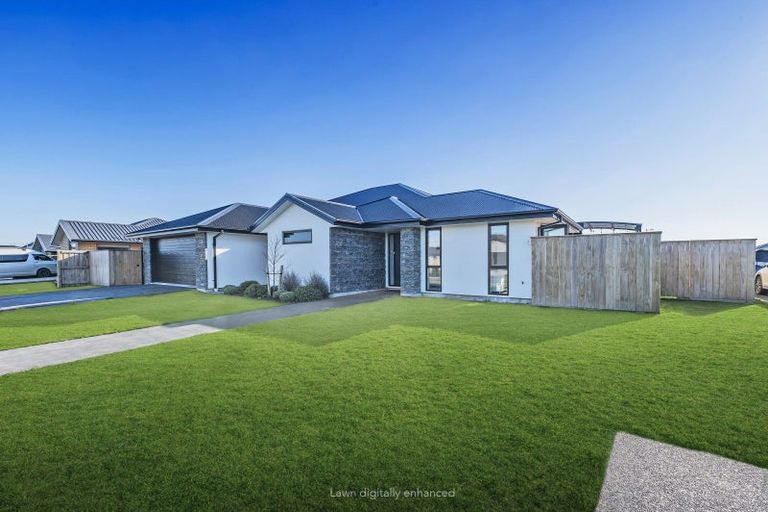 Photo of property in 30 Te Kanawa Lane, Rolleston, 7615