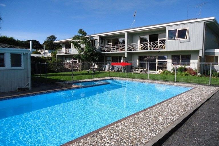 Photo of property in 5/22a Church Street, Northcote Point, Auckland, 0627