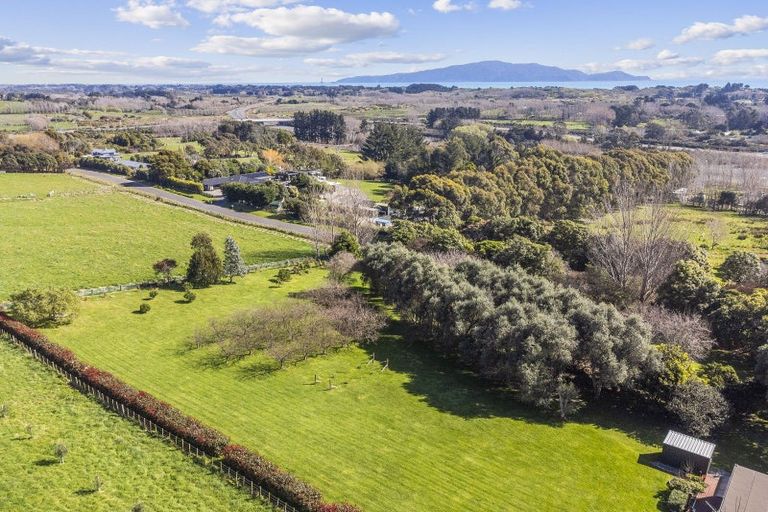 Photo of property in 32 Hadfield Road, Peka Peka, Waikanae, 5391