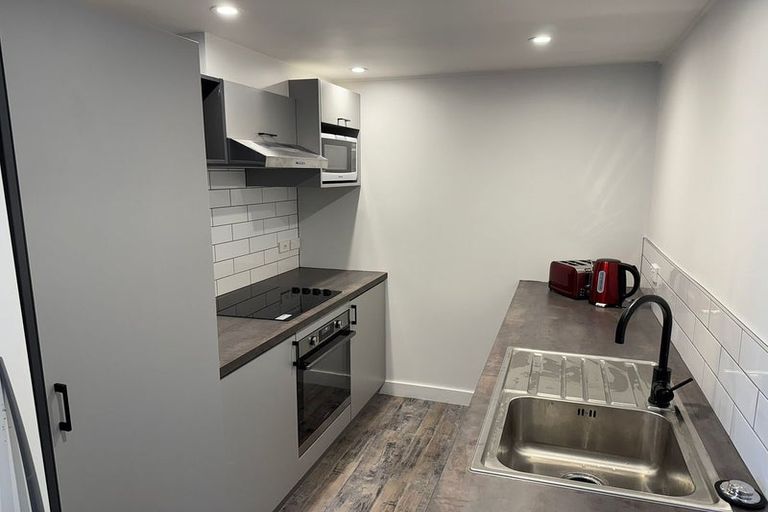 Photo of property in Hannahs Corner, 31/8 Leeds Street, Te Aro, Wellington, 6011