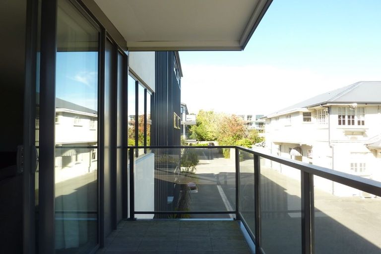 Photo of property in 104/118 Bealey Avenue, Christchurch Central, Christchurch, 8013