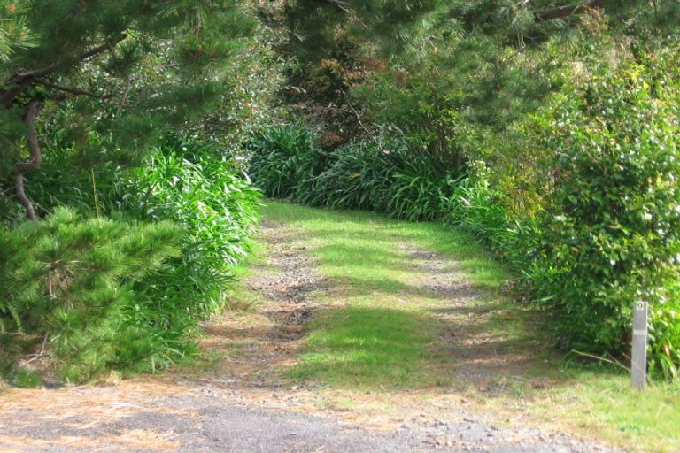 Photo of property in 9 Florence Place, Hahei, Whitianga, 3591