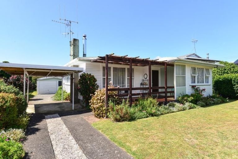 Photo of property in 68 Lewis Street, Glenview, Hamilton, 3206