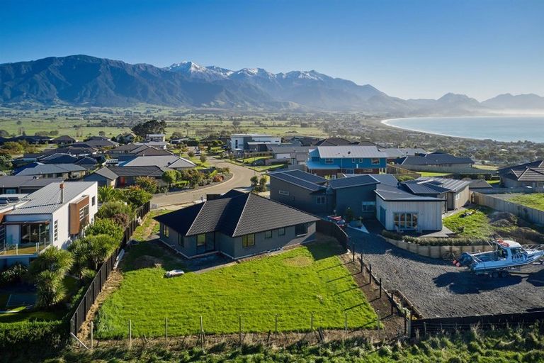 Photo of property in 20 Miromiro Drive, Kaikoura, 7300