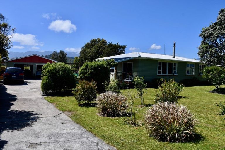 Photo of property in 3820 Karamea Highway, Little Wanganui, Karamea, 7893