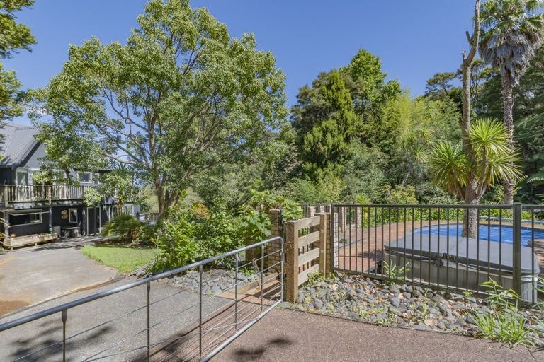 Photo of property in 110 Attwood Road, Paremoremo, Auckland, 0632