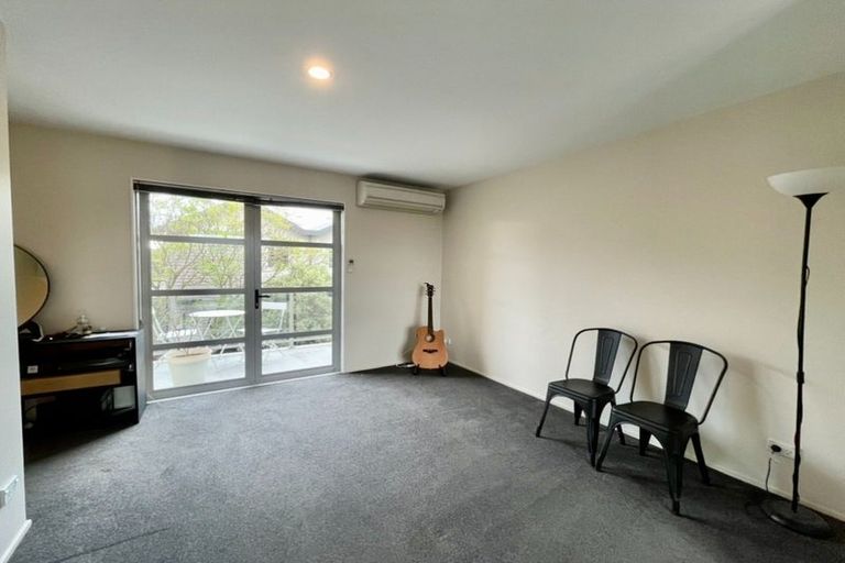 Photo of property in 3/440 Barbadoes Street, Edgeware, Christchurch, 8013