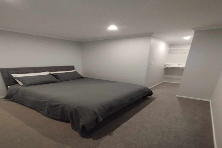 Photo of property in 4 Whakato Avenue, Kumeu, 0810