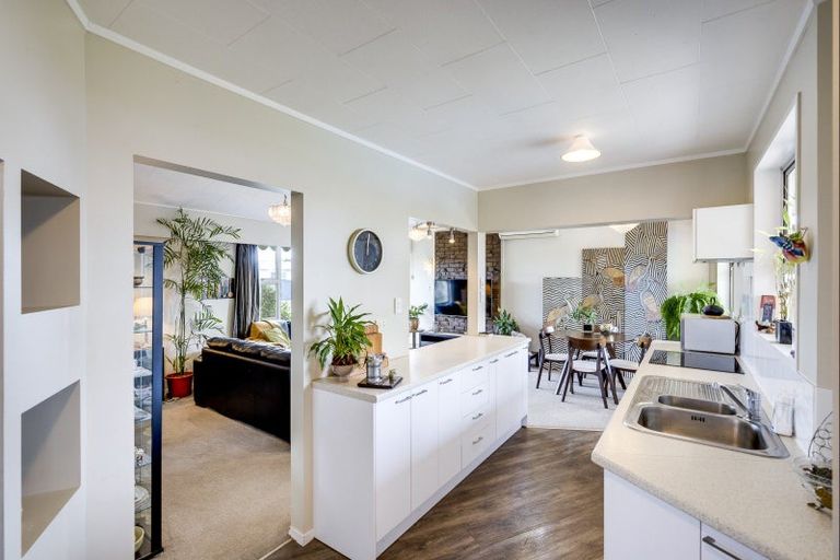 Photo of property in 3 Freyberg Avenue, Tamatea, Napier, 4112