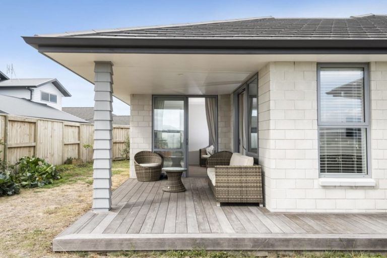 Photo of property in 9 Jeffs Way, Papamoa Beach, Papamoa, 3118