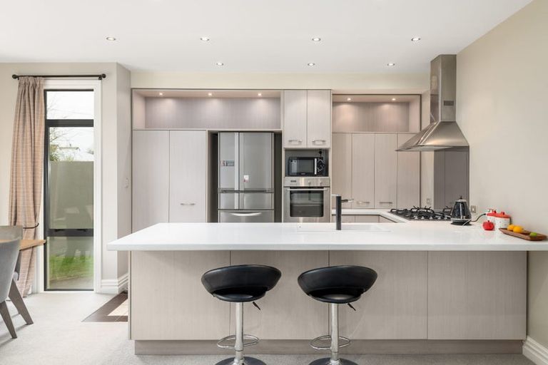 Photo of property in 85a Abberley Crescent, St Albans, Christchurch, 8014