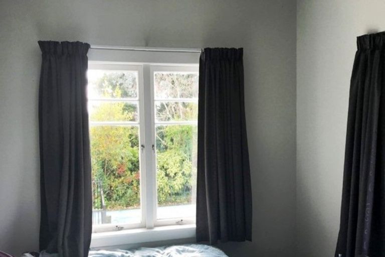 Photo of property in 19 Knighton Road, Hillcrest, Hamilton, 3216