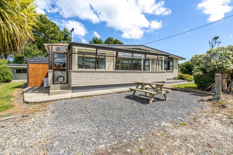 Photo of property in 49 Ferry Road, West Plains, Invercargill, 9879