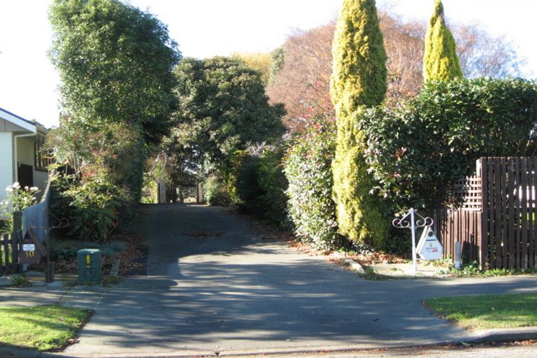 Photo of property in 8 Bidwell Place, Hillmorton, Christchurch, 8025