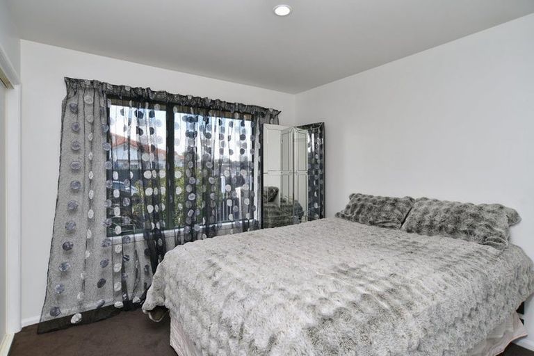 Photo of property in 1 Sandholm Close, North New Brighton, Christchurch, 8083